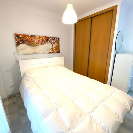 Apartamento Carvajal Beach Fuengirola Kültér fotó