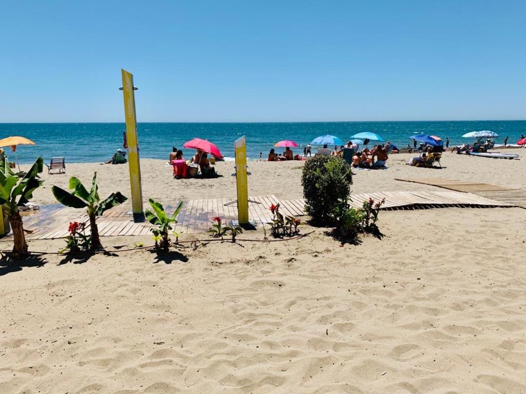 Apartamento Carvajal Beach Fuengirola Kültér fotó