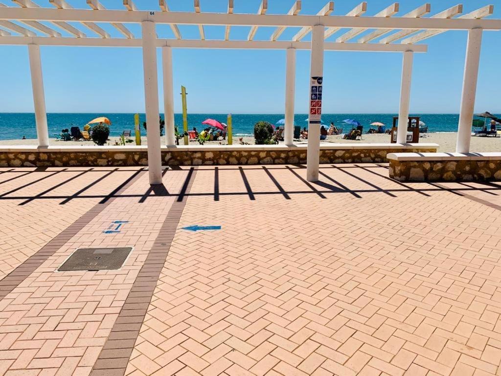 Apartamento Carvajal Beach Fuengirola Kültér fotó