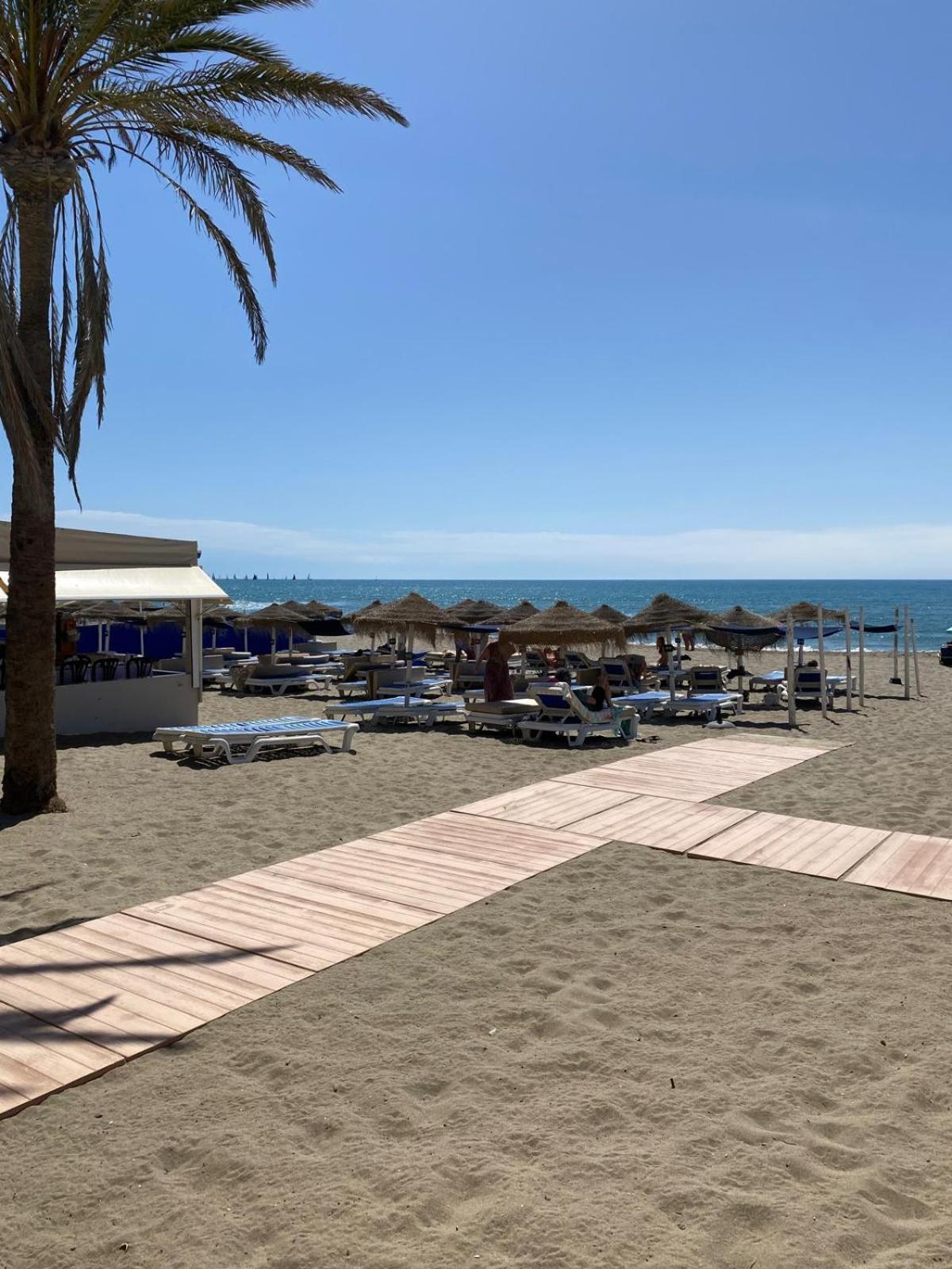Apartamento Carvajal Beach Fuengirola Szoba fotó